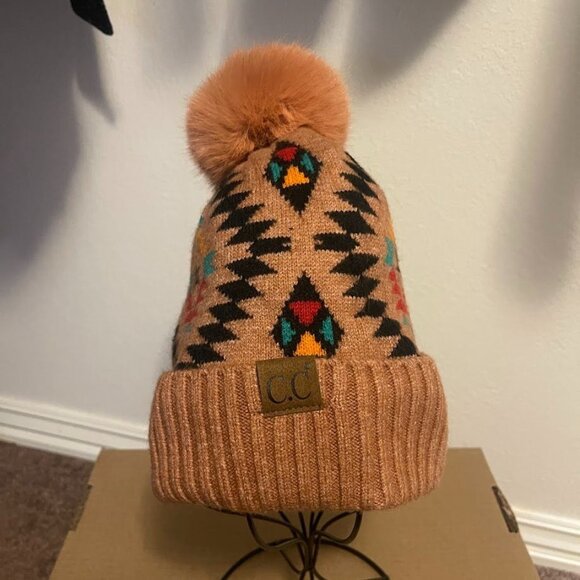 C.C Aztec Print‎ Beanie With Faux Fur Pom Womens Rayon/Nylon Blend Multicolor - Picture 1 of 14